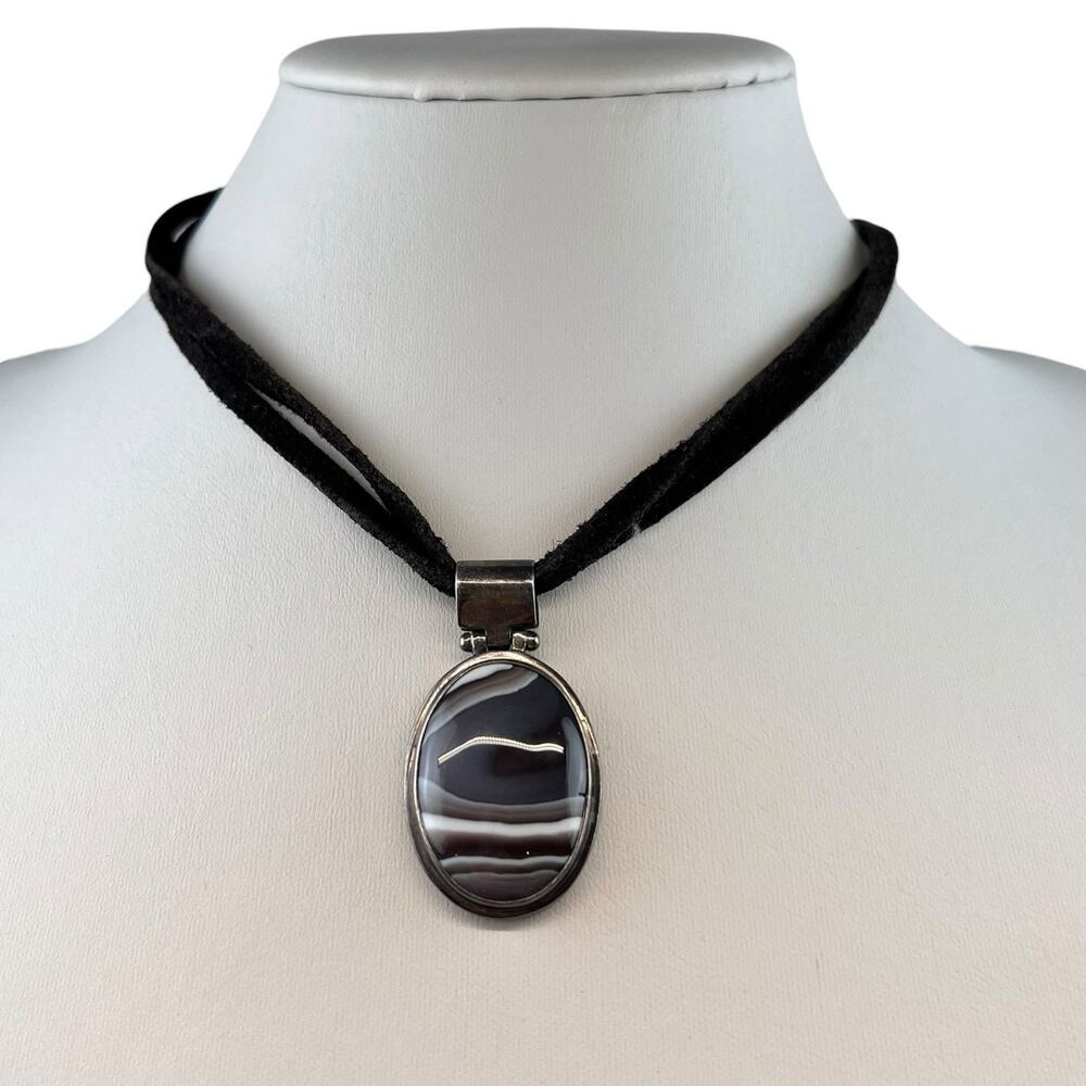 EXEX Claudia Agudelo Oval Agate Pendant Sterling Silver Necklace Suede 16" Cord